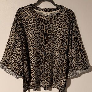 Umgee Black and Tan Leopard Print oversized Blouse